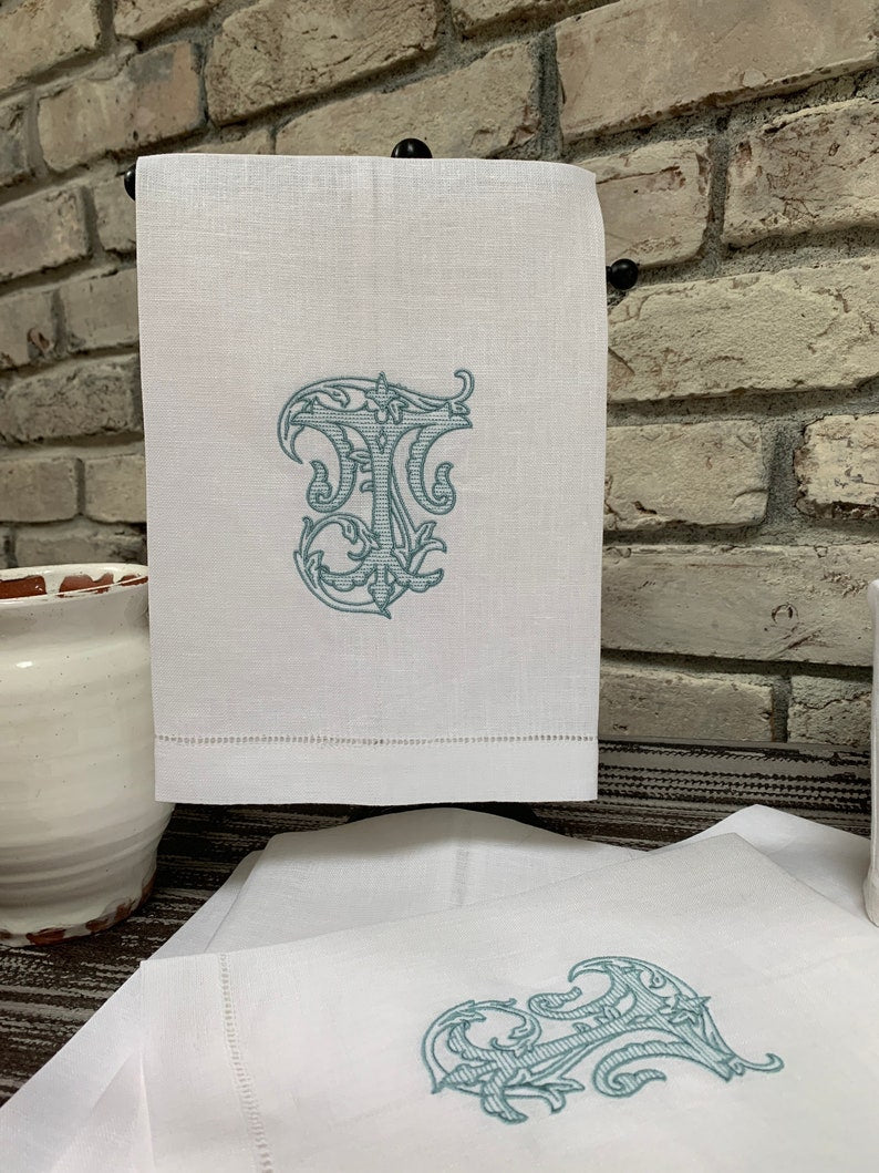 Custom Monogram Linen Hand Towel, Personalized Vintage Vine Single Letter, Wedding Gifts