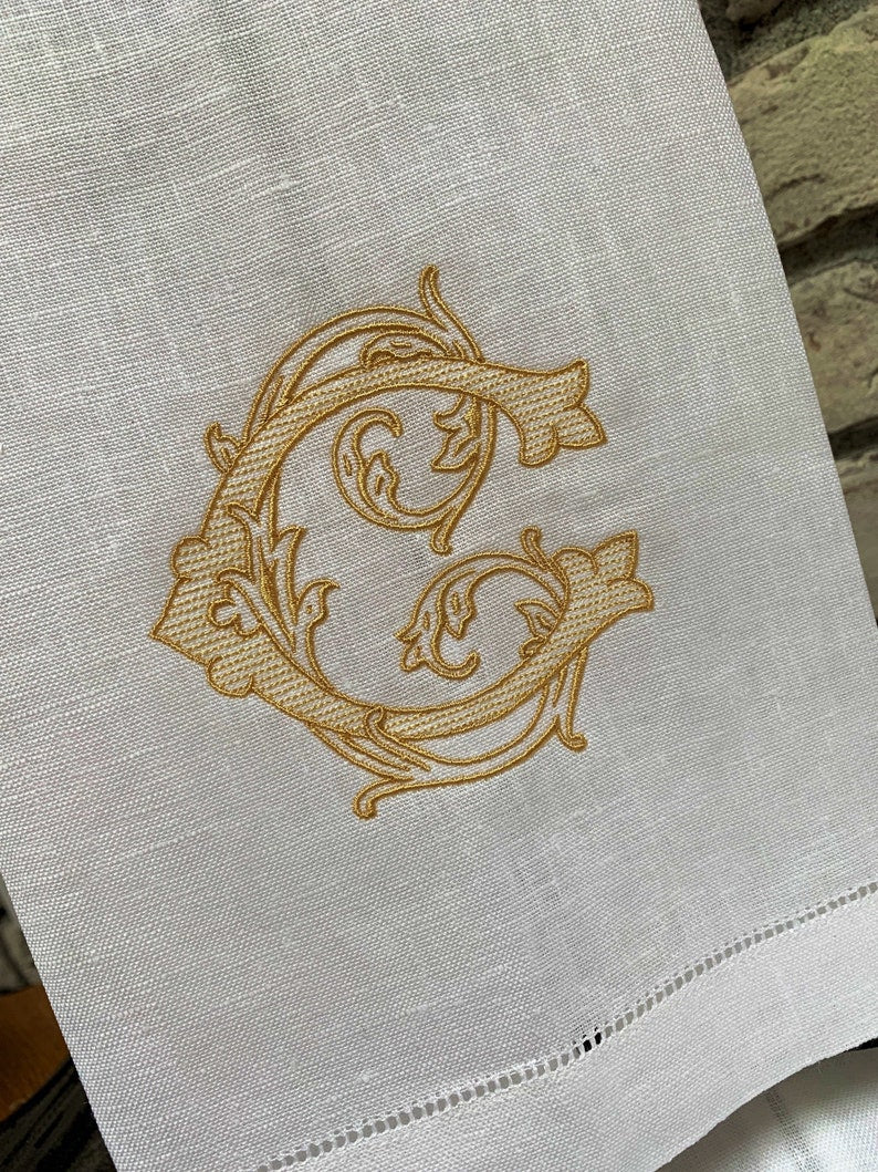 Custom Monogram Linen Hand Towel, Personalized Vintage Vine Single Letter, Wedding Gifts
